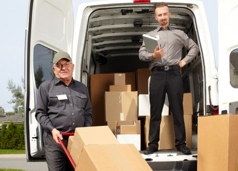 Man and van vehicle ready for a local move in Botanybay