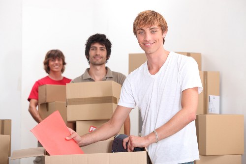 Residents using mobile self storage in Botanybay for moving and decluttering